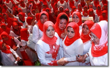 Shahrizat Ketua Wanita Umno