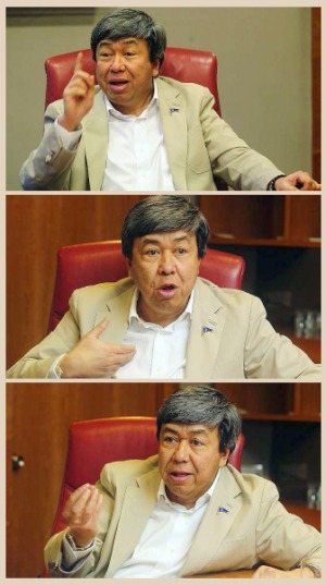 Speaking his mind: The Sultan of Selangor gesturing during the exclusive interview with The Star.