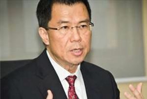 http://www.freemalaysiatoday.com/wp-content/uploads/2012/12/Dr-Yee-Moh-Chai-300x202.jpg