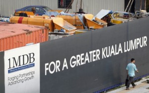 1mdb_billboard_tun_razak_exchange_02_20150303_620_386_100