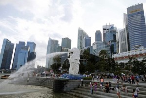 singapore-general-tourism-merlion-reuters-050315