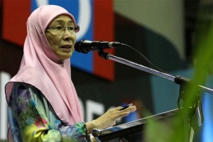 wan_azizah_pkr_congress_2408_620_413_100