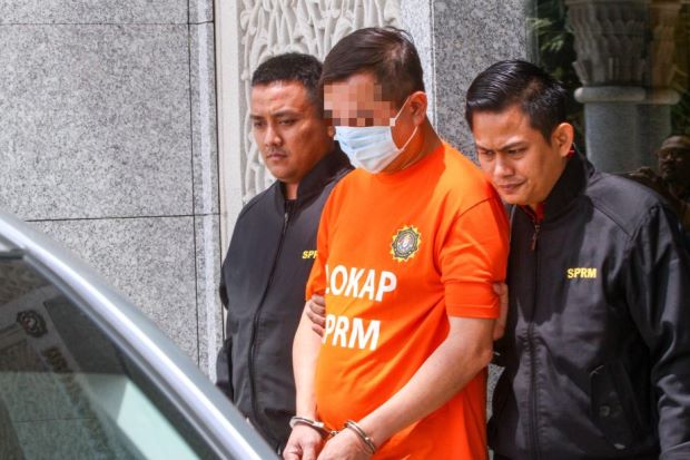 Third Datuk remanded for seven days over Ijok land deal – Malaysia Today