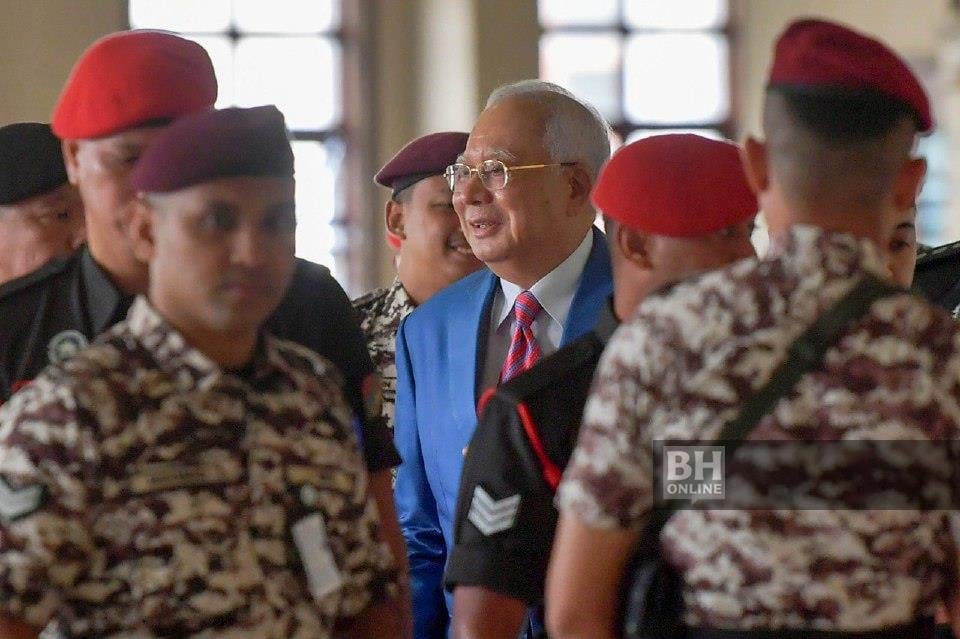 'Saya tak pernah campur tangan dalam siasatan 1MDB, SRC' - Najib